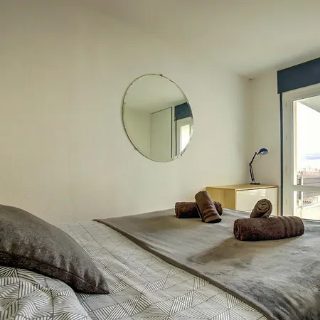 Apartament Le Verone Climatisation Terrasse Parking Prive *