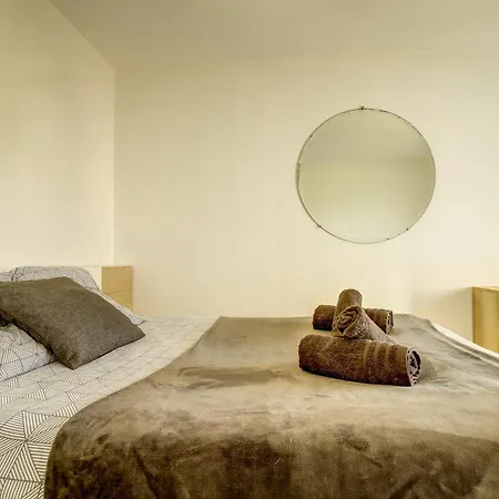 Le Verone Climatisation Terrasse Parking Prive Apartament *